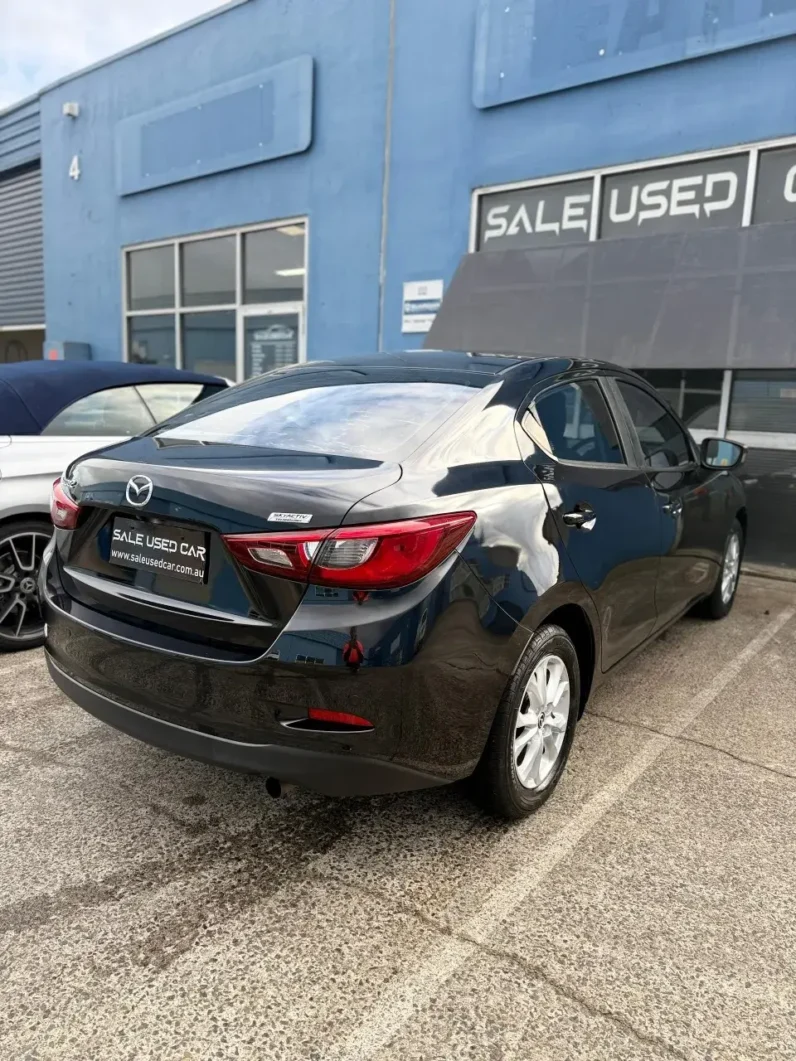 
								MAZDA 2 MAXX 2015 full									