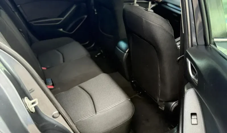 
								MAZDA 3 MAXX 2016 full									