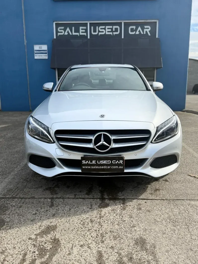 
								Mercedes Benz C200 2017 full									