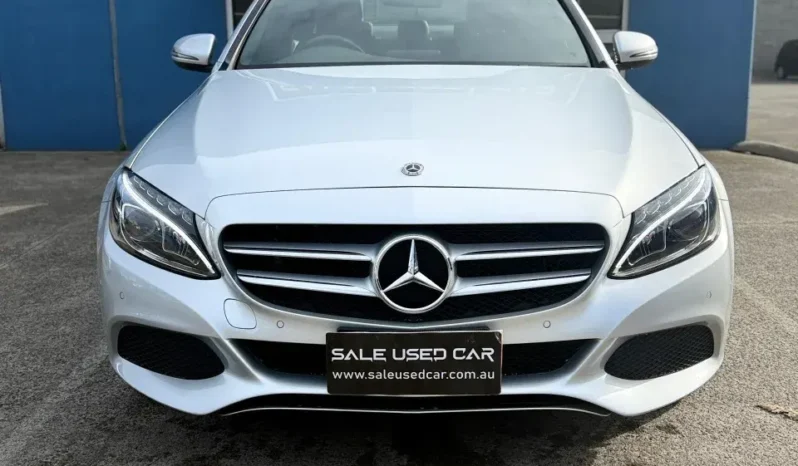 
								Mercedes Benz C200 2017 full									