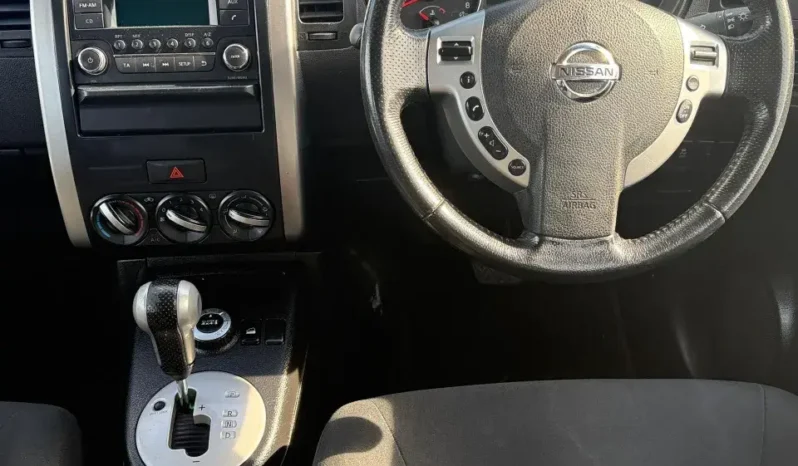 
								NISSAN X-Trail 4WD 2013 full									