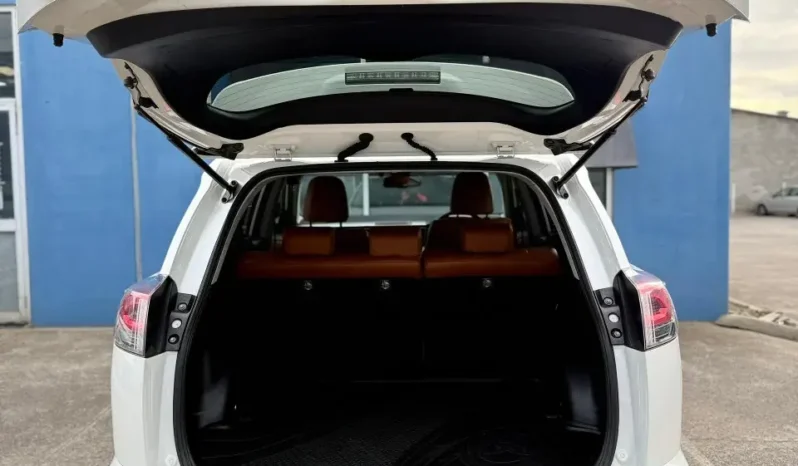 
								Toyota RAV4 GXL 2018 full									