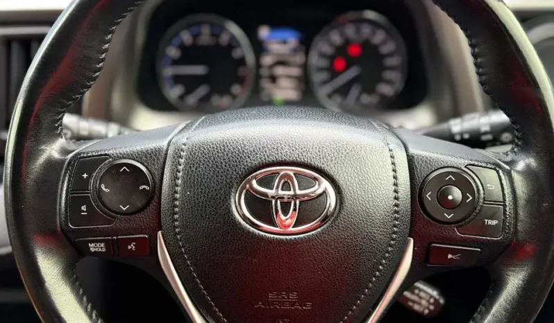 
								Toyota RAV4 GXL 2018 full									