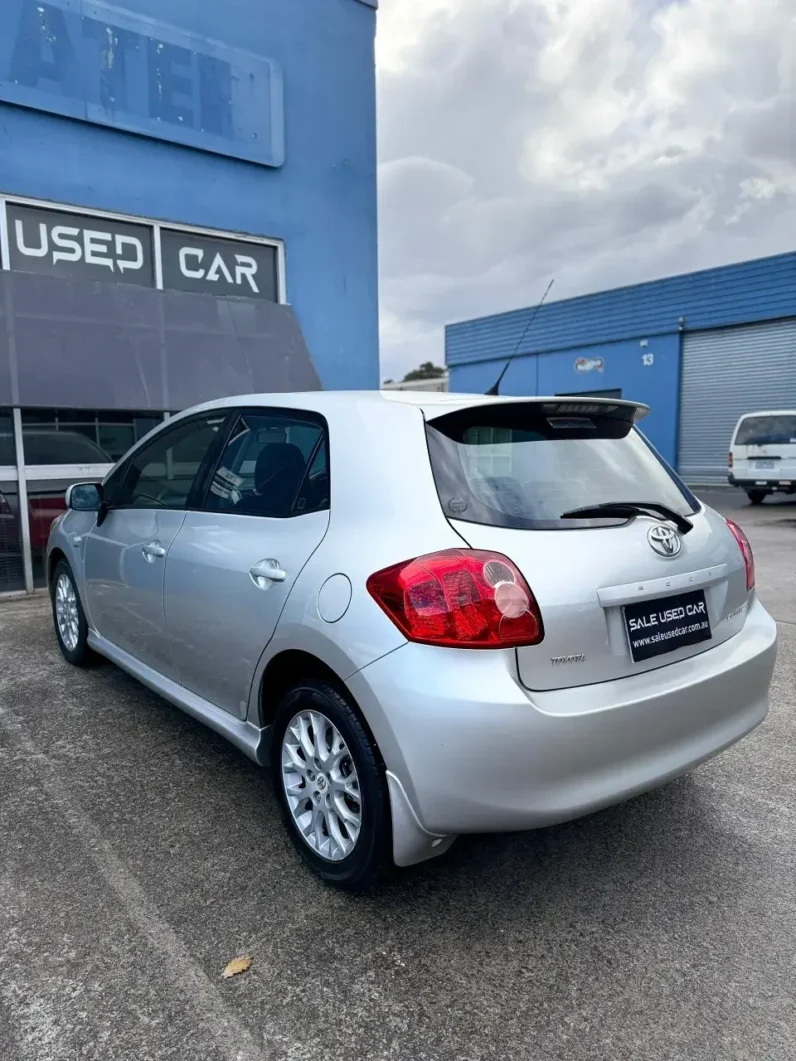 
								Toyota Corolla 2009 full									