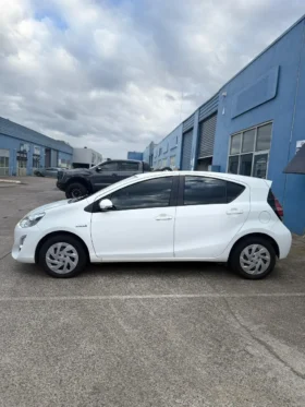 Toyota Prius C 2016