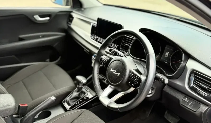 
								KIA RIO SPORT 2021 full									