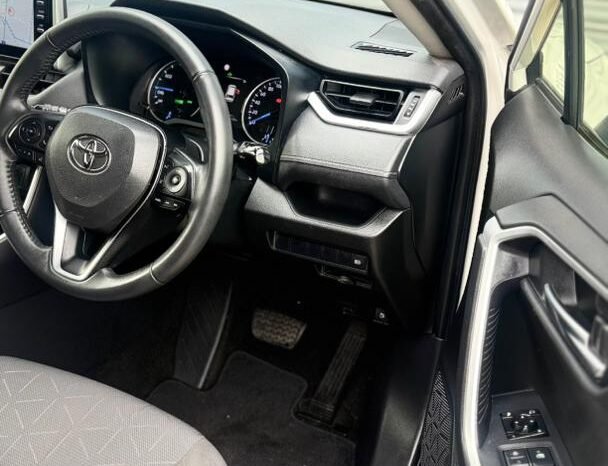 
								2020 Toyota RAV4 GXL HYBRID full									