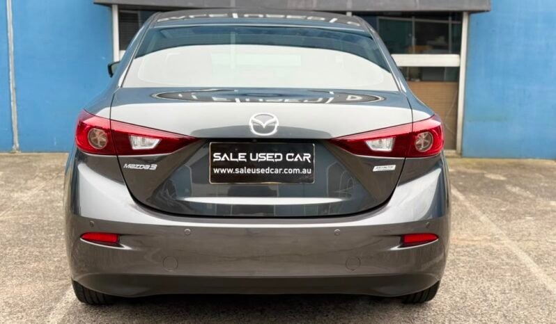 
								2018 MAZDA 3 full									