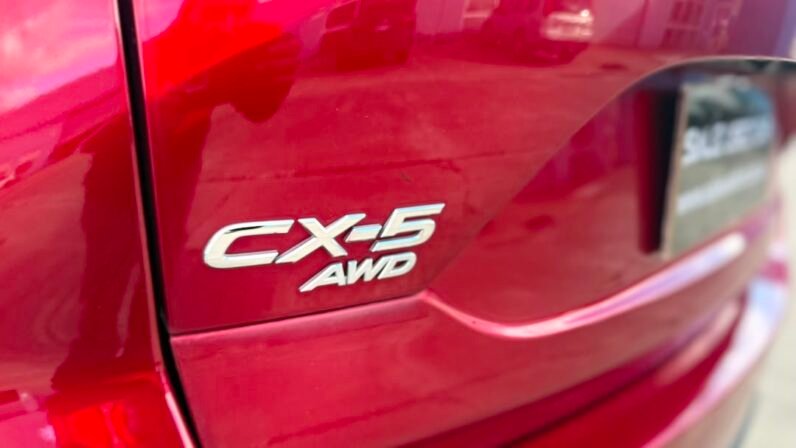 
								2018 MAZDA CX-5 AKERA full									