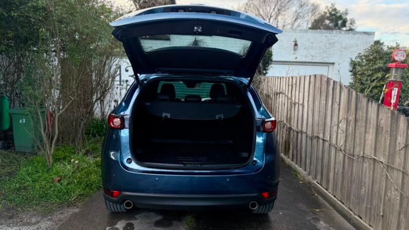 
								2021 MAZDA CX-5 AKERA full									