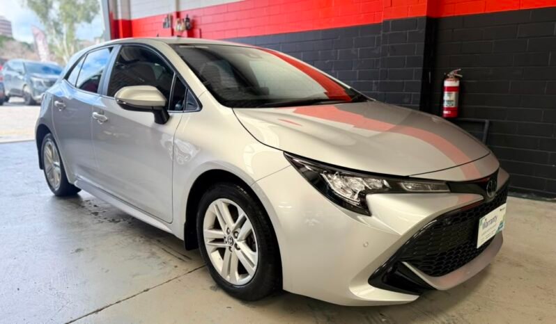 
								2020 TOYOTA COROLLA SX full									